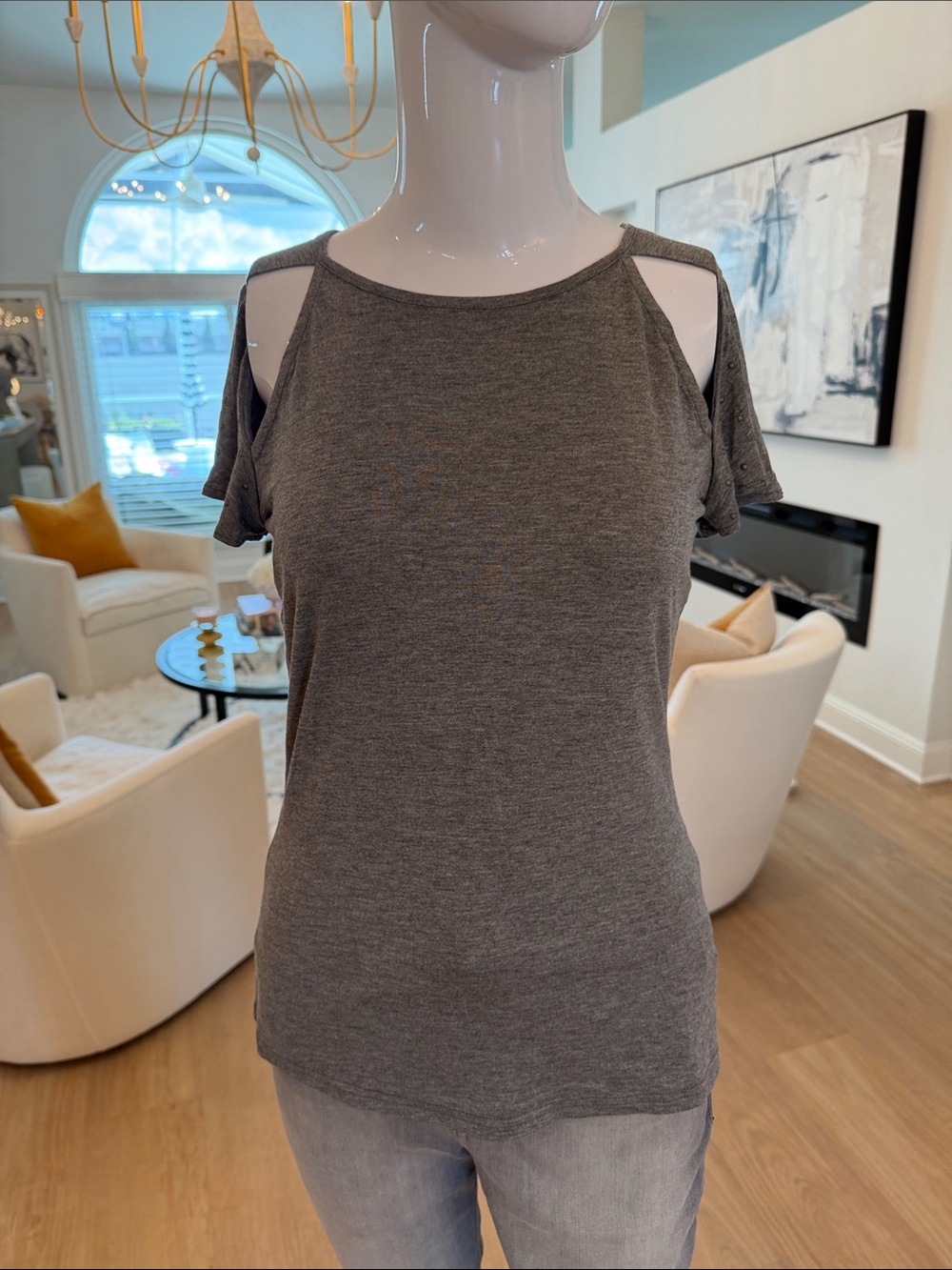 Cold-Shoulder Scoop Neck Women's Top - Gray